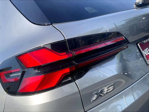 Used 2024 BMW X5 sDrive40i RWD image 32