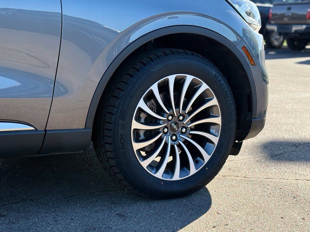 Used 2024 Lincoln Aviator Reserve w/ Elements Package Plus AWD/4WD image 45