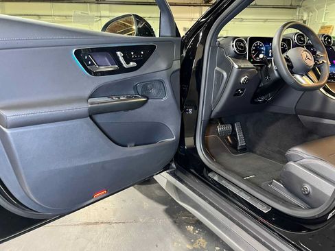 Certified 2026 Mercedes-Benz GLC 300 4MATIC image 21