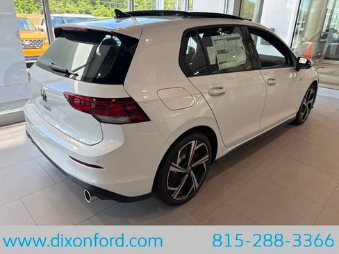 New 2026 Volkswagen GTI SE FWD image 5