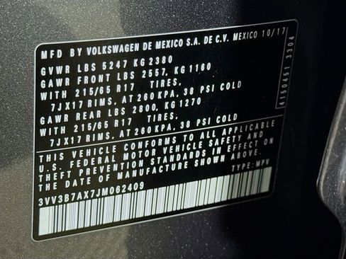 Used 2018 Volkswagen Tiguan SE image 16