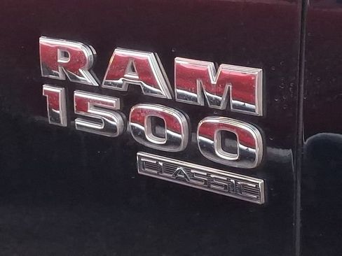 Used 2023 RAM 1500 Classic SLT w/ Trailer & Traction Group RWD image 7