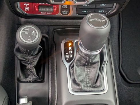 New 2026 Jeep Gladiator Rubicon AWD/4WD image 20