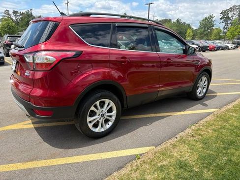 Used 2018 Ford Escape SEL AWD/4WD image 5