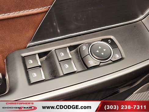 Used 2023 Ford F150 Lariat w/ Equipment Group 502A High AWD/4WD image 16