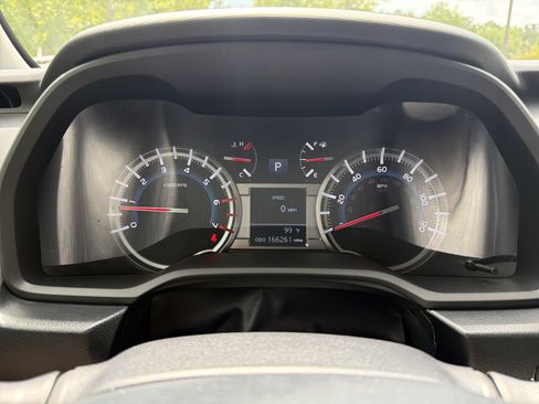 Used 2019 Toyota 4Runner Limited RWD image 11
