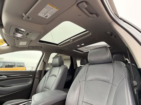 Used 2020 Buick Enclave Premium w/ Sun and Sites Package image 15