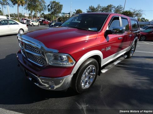 Used 2015 RAM 1500 Laramie w/ Convenience Group image 3