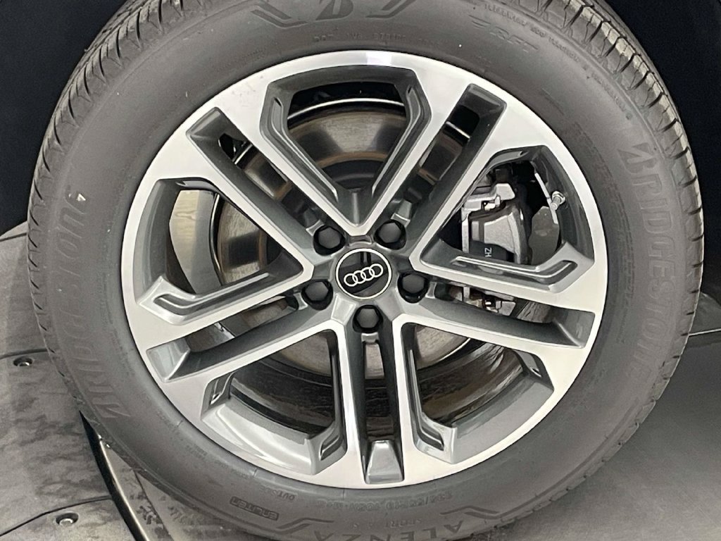 New 2026 Audi Q5 Premium Plus AWD/4WD image 13