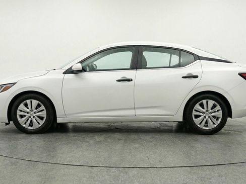 Used 2025 Nissan Sentra S FWD image 5