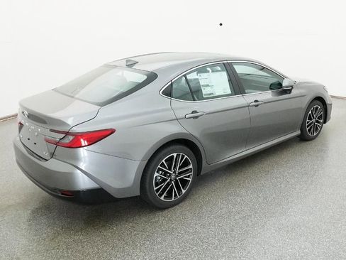 New 2026 Toyota Camry XLE image 9