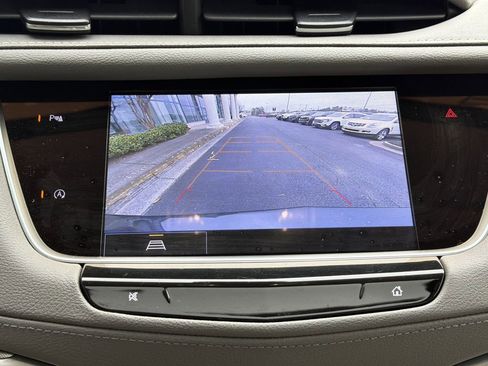 Certified 2023 Cadillac XT5 Premium Luxury image 33