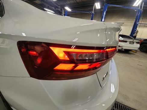 Used 2019 Volkswagen Jetta SEL Premium FWD image 31