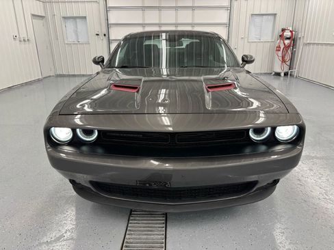 Used 2017 Dodge Challenger SXT Plus image 12