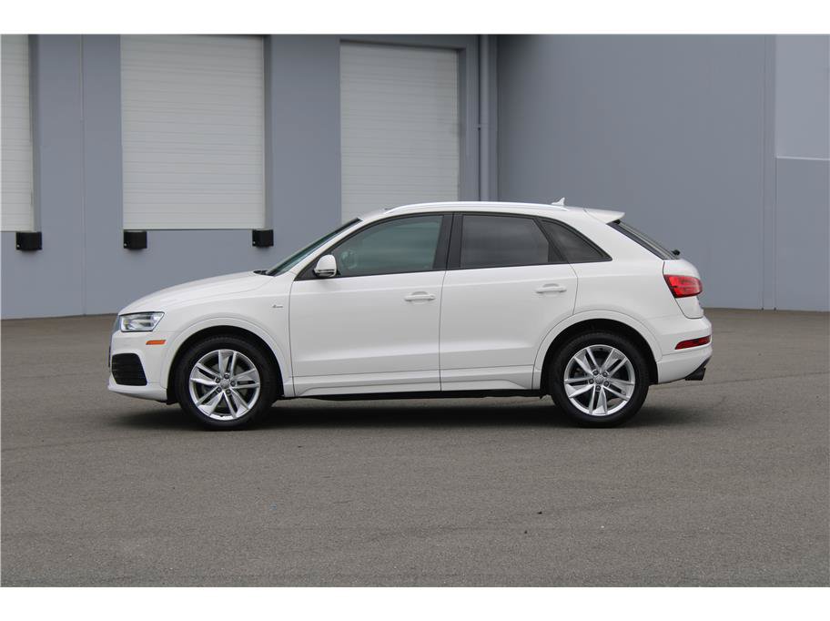 Used 2018 Audi Q3 2.0T Premium AWD/4WD image 2