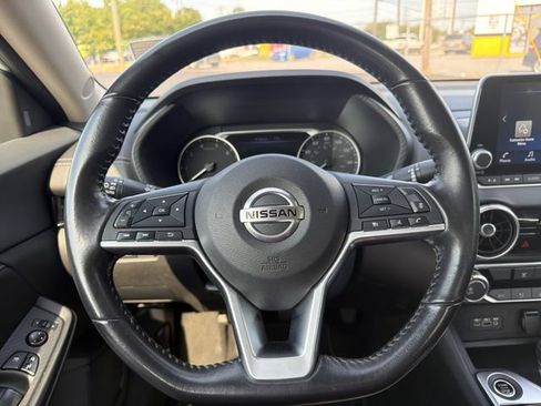 Used 2022 Nissan Sentra SV FWD image 20