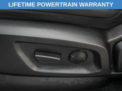 Used 2019 Ford Ranger Lariat w/ Equipment Group 501A Mid image 18