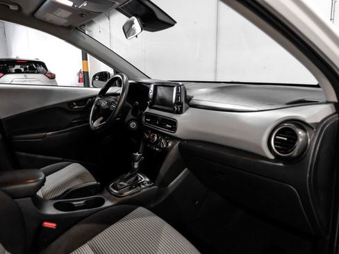 Used 2019 Hyundai Kona SE image 13