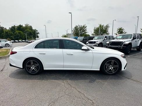 Used 2026 Mercedes-Benz E 450 4MATIC Sedan image 17