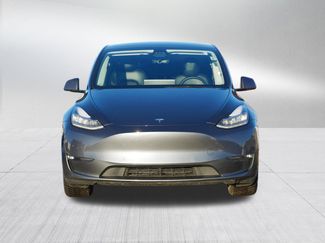 Used 2021 Tesla Model Y Long Range video 2