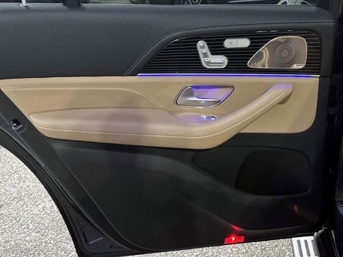 Certified 2024 Mercedes-Benz GLS 580 4MATIC image 13