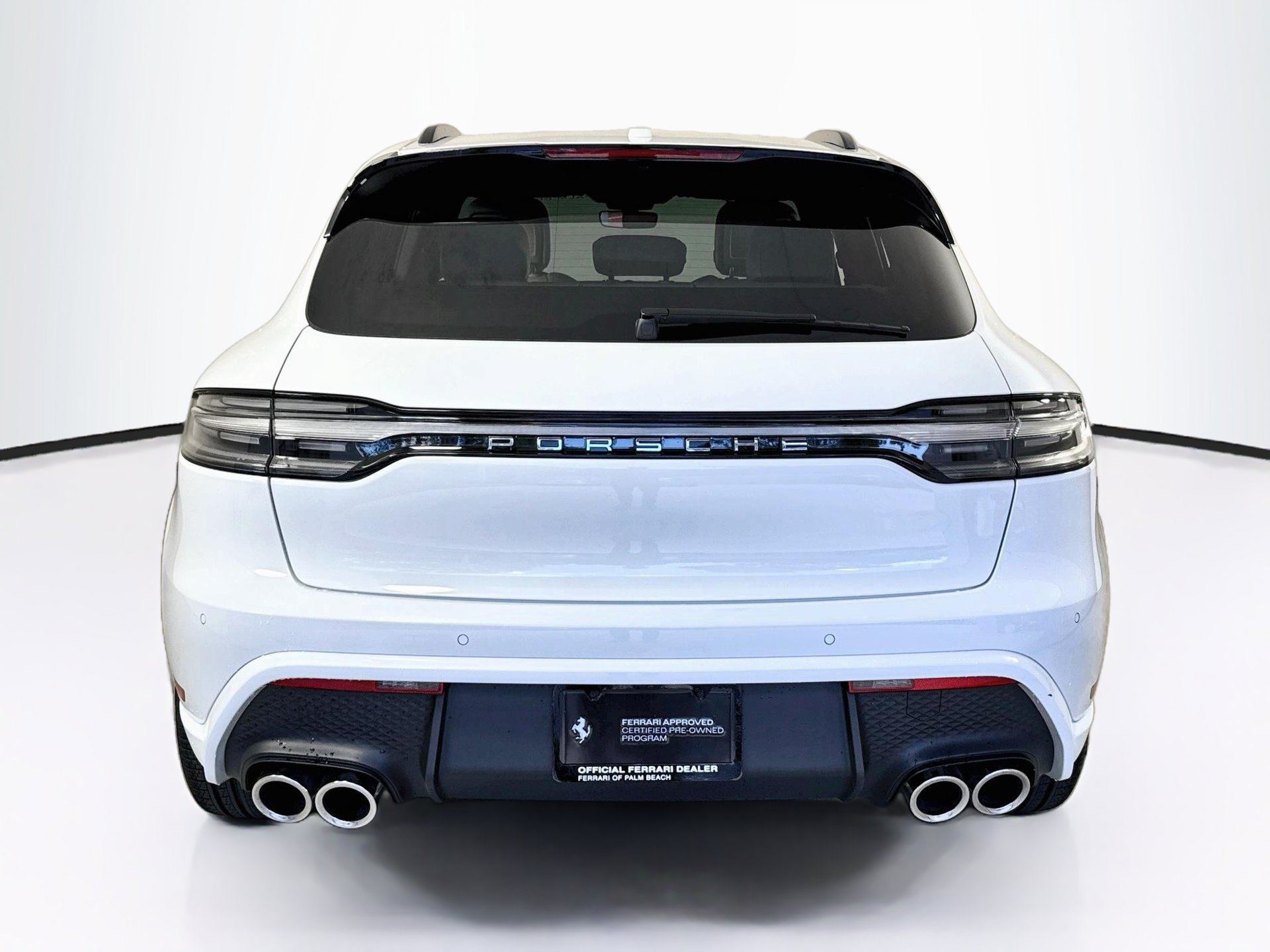 Used 2024 Porsche Macan AWD/4WD image 6