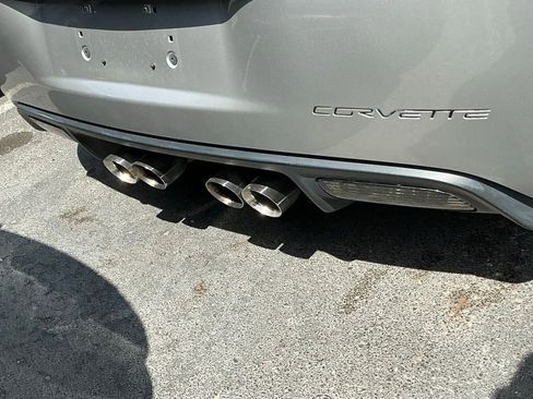 Used 2005 Chevrolet Corvette Convertible w/ Preferred Equipment Group image 6