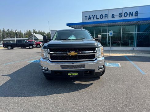 Used 2012 Chevrolet Silverado 2500 LT w/ Interior Plus Package image 2
