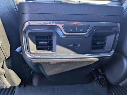 Used 2024 Chevrolet Silverado 2500 LTZ w/ LTZ Convenience Package image 34