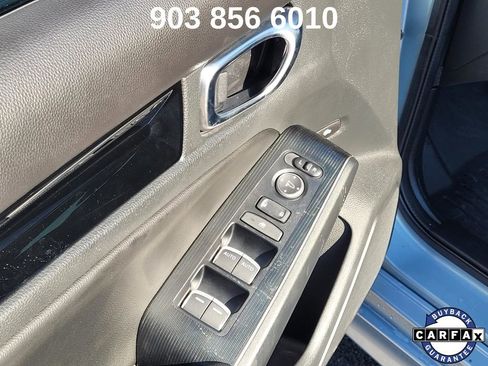 Used 2023 Honda Civic Touring image 29