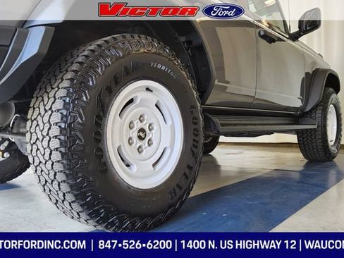 Used 2025 Ford Bronco Heritage Edition AWD/4WD image 8