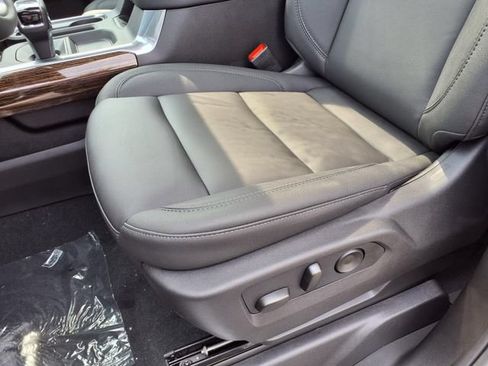 New 2026 GMC Sierra 1500 Elevation w/ Elevation Premium Package AWD/4WD image 21