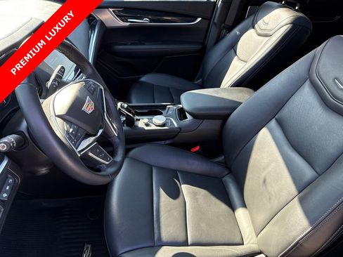 Used 2023 Cadillac XT5 Premium Luxury w/ Technology Package FWD image 19