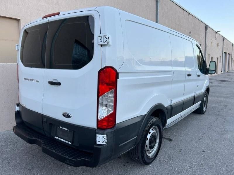 Used 2016 Ford Transit 150 130 Low Roof RWD image 4