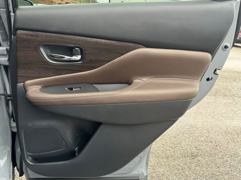 Used 2024 Nissan Murano Platinum w/ Cargo Package image 20