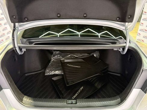Used 2025 Honda Accord LX image 50