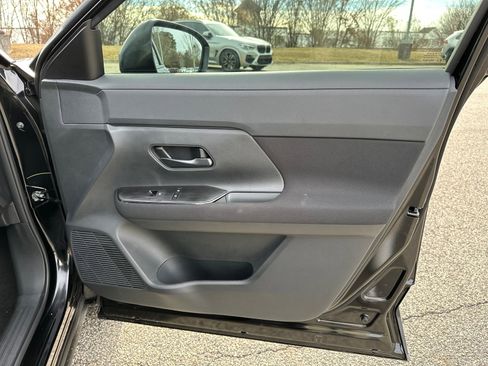 New 2026 Nissan Kicks S image 14