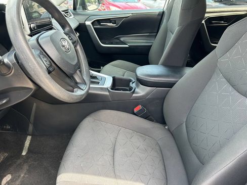 Used 2024 Toyota RAV4 XLE FWD image 11