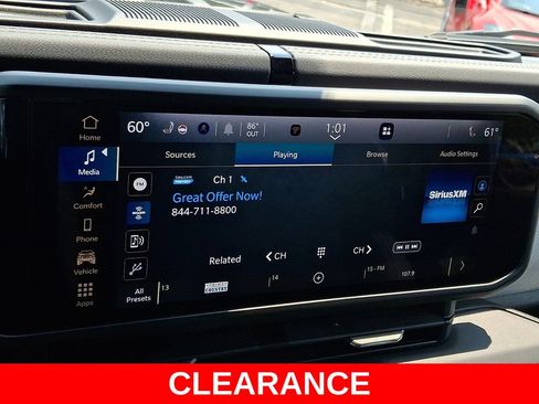 Used 2024 Jeep Wrangler Unlimited Sahara w/ Safety Group AWD/4WD image 17