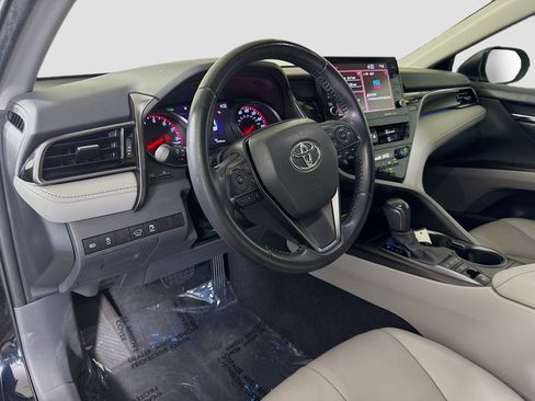 Used 2021 Toyota Camry XSE FWD image 23