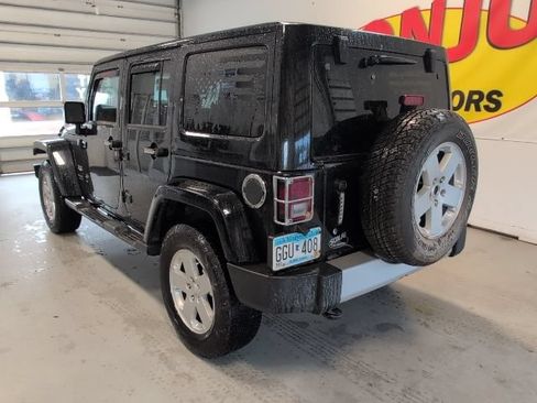 Used 2011 Jeep Wrangler Unlimited Sahara w/ Dual Top Group AWD/4WD image 3
