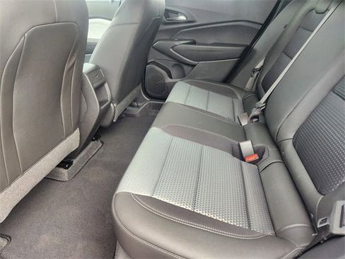 New 2026 Chevrolet Trax LT image 19