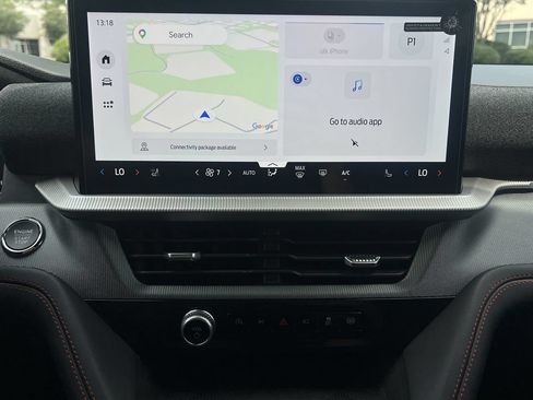 New 2026 Ford Explorer ST-Line w/ ST-Line Street Pack AWD/4WD image 4