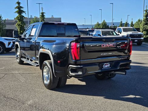 Used 2025 GMC Sierra 3500 Denali image 5