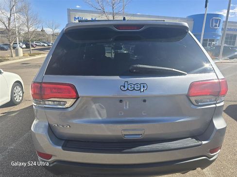 Used 2016 Jeep Grand Cherokee Laredo w/ Quick Order Package 23E image 22