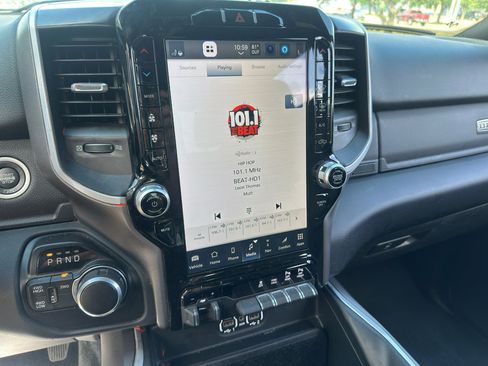 Used 2022 RAM 2500 Big Horn w/ Level C Equiment Group image 20