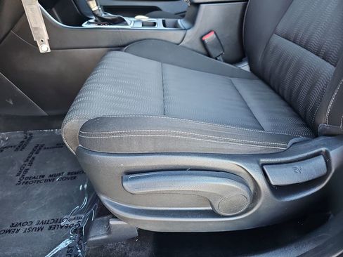 Used 2020 Kia Sportage LX image 17