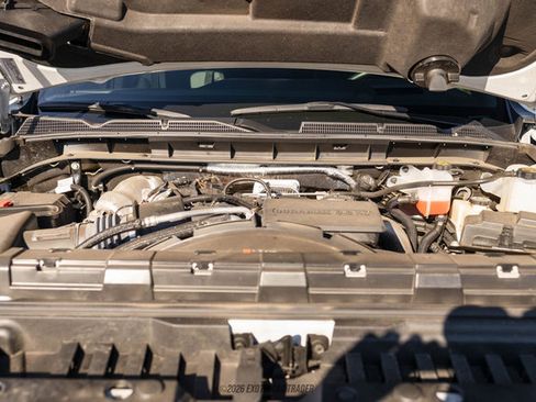 Used 2024 GMC Sierra 2500 AT4 w/ AT4 Premium Plus Package image 24