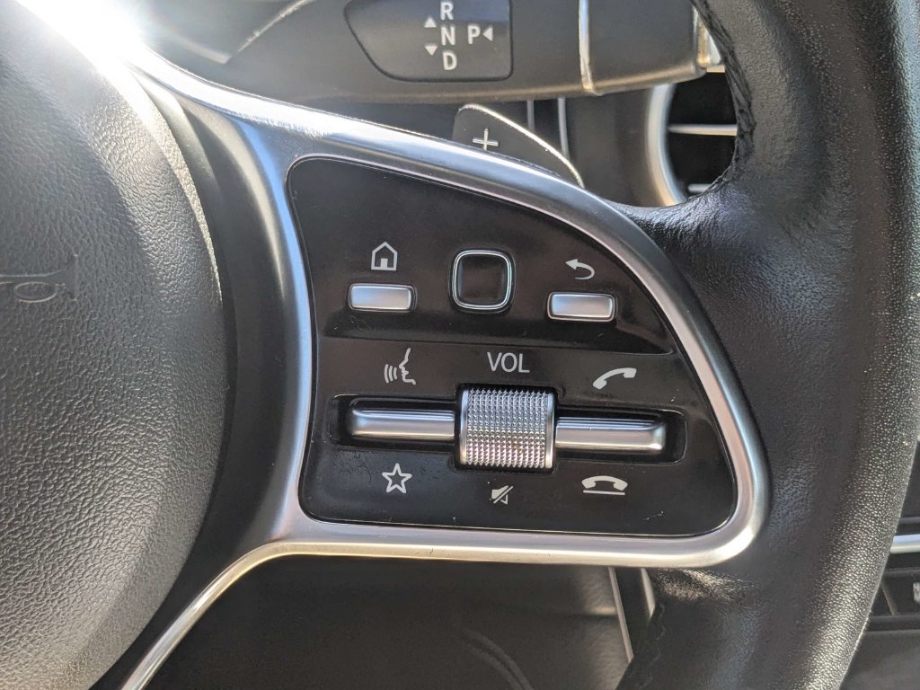 Used 2020 Mercedes-Benz GLC 300 image 33