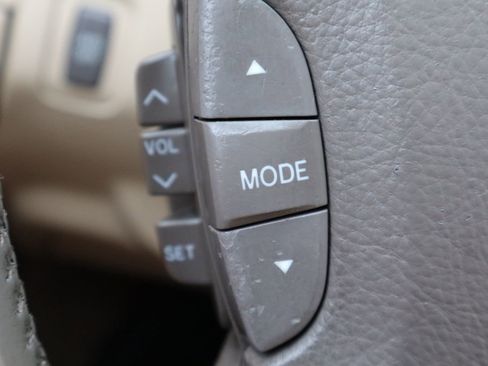 Used 2004 Lexus LS 430 image 30